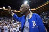 Kareem Abdul-Jabbar waves to fans.
